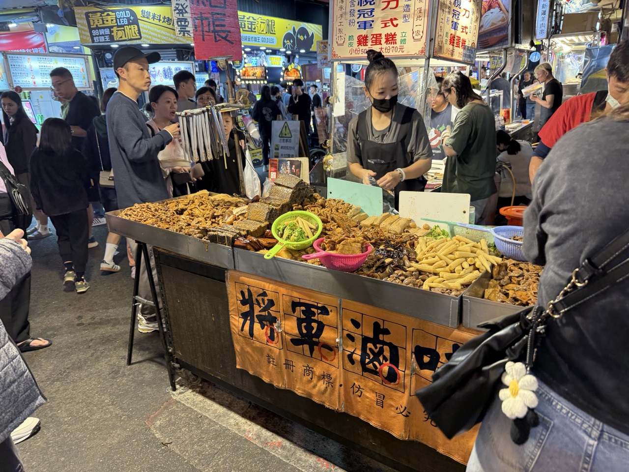 Night-Market-1